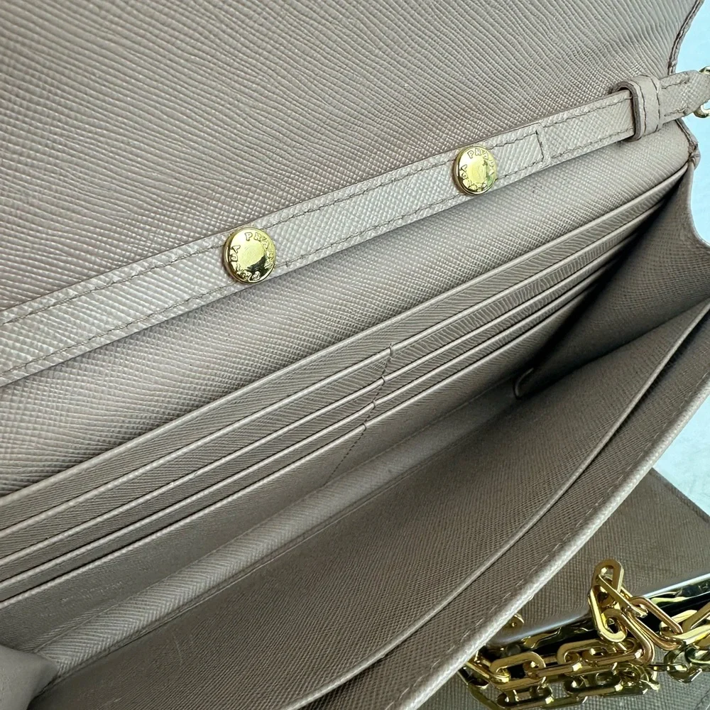 PRADA LEATHER CLUTCH BAG ORIGINAL PRADA CHAIN GHW - Picture 8 of 12